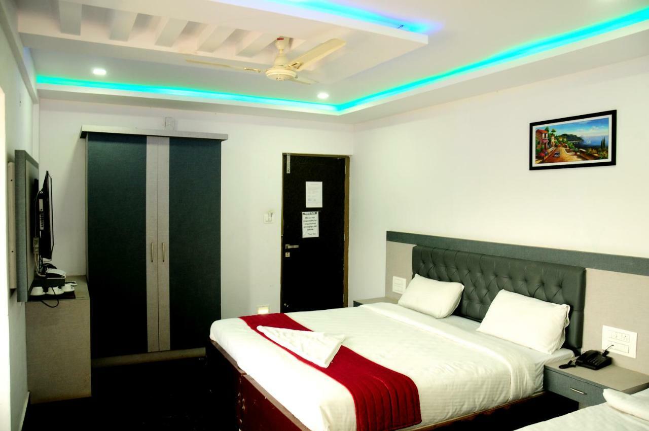 Hotel Shawrya The Grand Madikeri Eksteriør billede