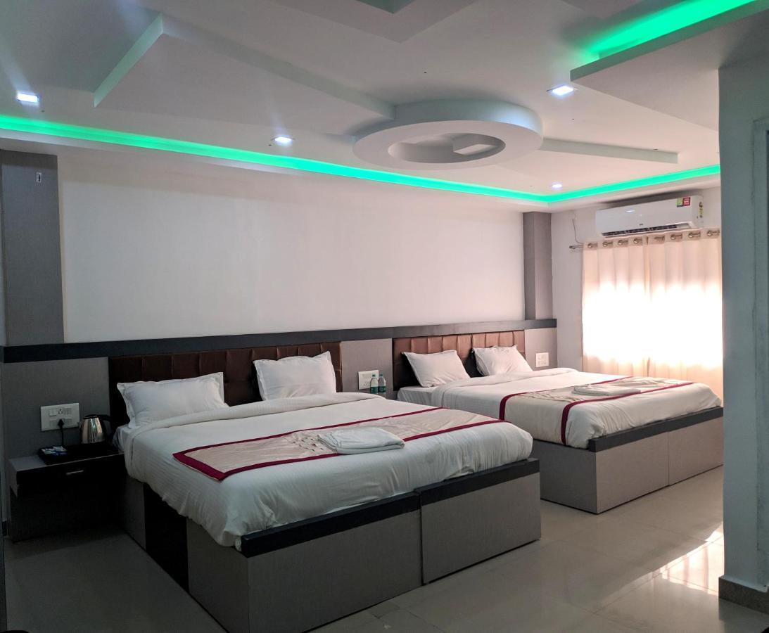 Hotel Shawrya The Grand Madikeri Eksteriør billede