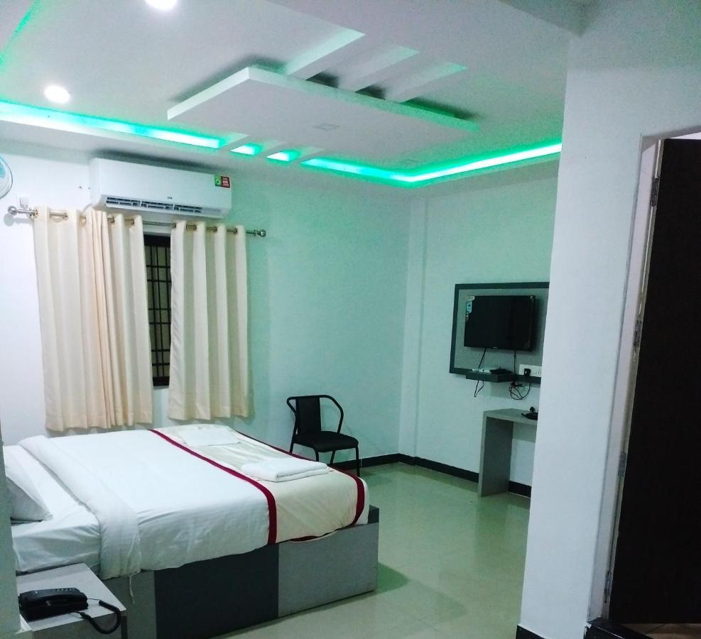 Hotel Shawrya The Grand Madikeri Eksteriør billede